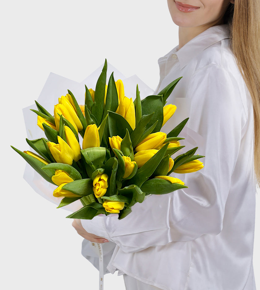 20 Yellow Tulips